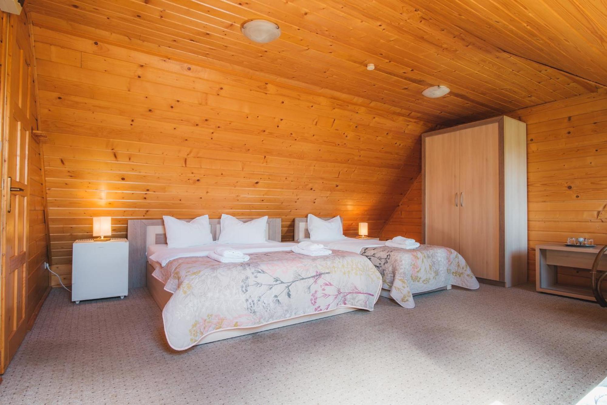 Casa De Vacanta Roua Diminetii Beclean  Zewnętrze zdjęcie
